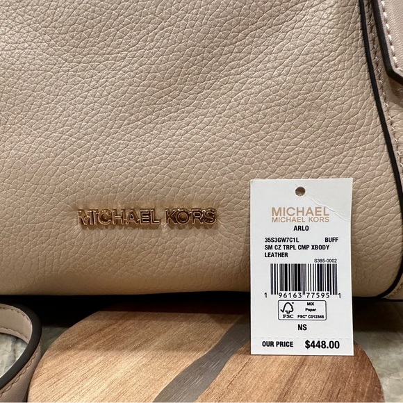 MICHAEL KORS MK Arlo Small Pebbled Leather Crossbody Shoulder Bag Blush Beige - Picture 7 of 10